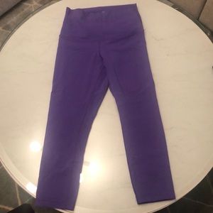 Lululemon wunder under